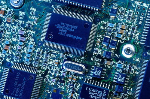 电子信息工程 电子科学与技术 通信工程 光电信息科学,怎么选