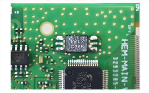 欧姆龙电子血压计拆解 揭秘高精度与多功能的设计方案